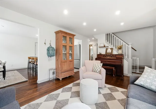 5th image of 2853 Lawndale Ave, Cincinnati, OH 45212 | MLS# 1888649