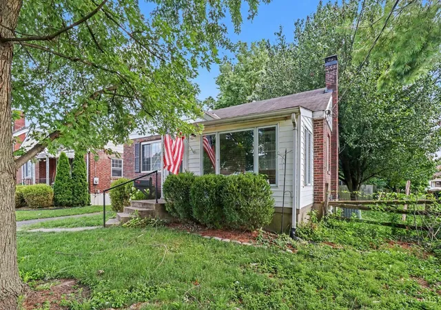 4th image of 2825 Norwood Ave, Norwood, OH 45212 | MLS# 1888958