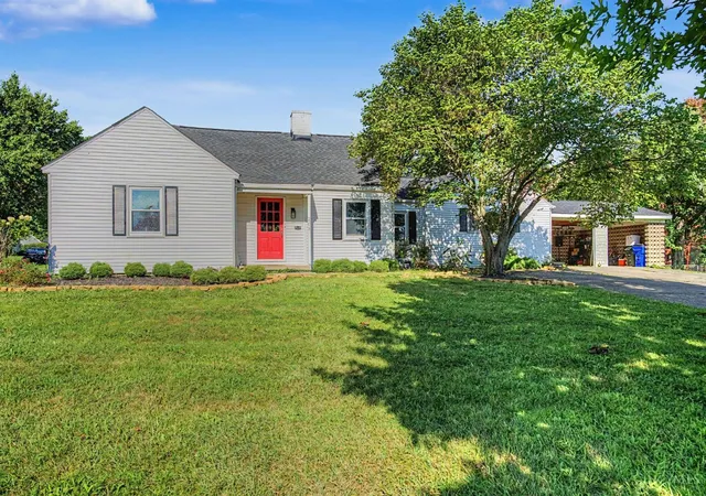 Photo 1 of Sale Pending at 205 N Washington Blvd, Hamilton, OH 45013 | MLS# 1885372 | Listing updated on 2026-08-19