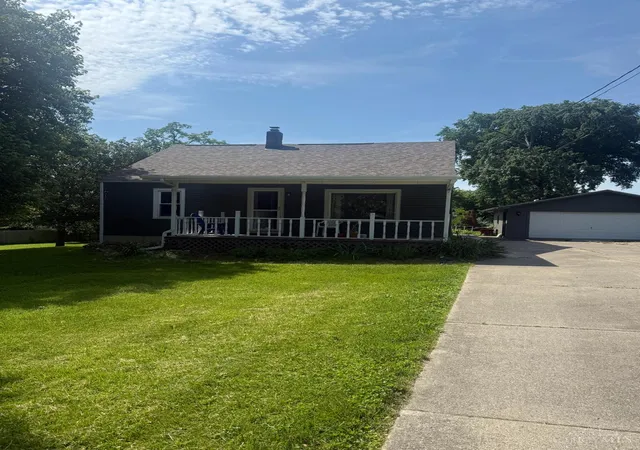 1st image of 4620 Central Ave, Middletown, OH 45044 | MLS# 1888188