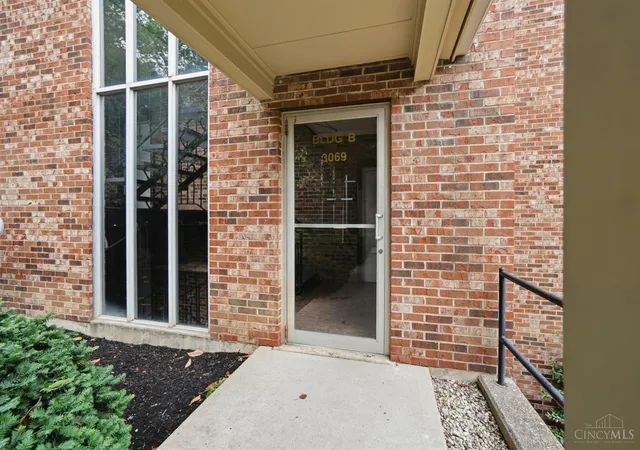 image of 3069 Alpine #11, Cincinnati, OH 45208 | MLS# 1888946