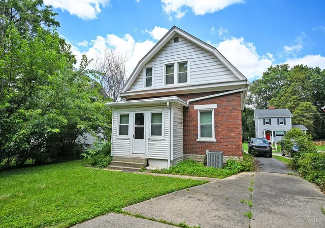 Photo 32 of Sale Pending at 6709 Buckingham Pl, Cincinnati, OH 45227 | MLS# 1888994 | Listing updated on 2026-09-21