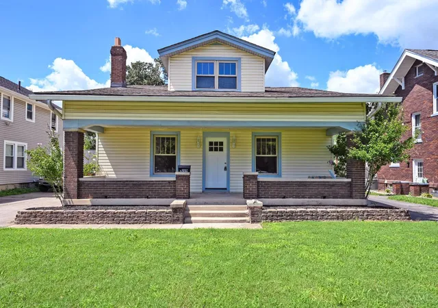 Photo 1 of Single family home for sale at 3209 Pleasant Ave, Hamilton, OH 45015 | MLS# 1889000 | Listing updated on 2026-08-20