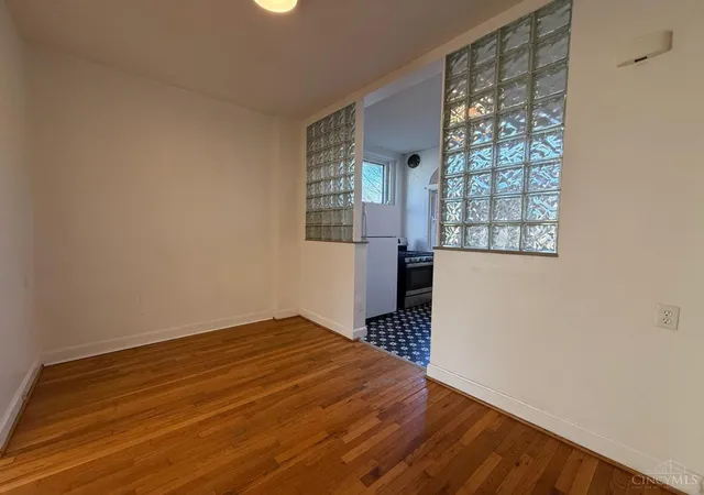 Photo 4 of House for sale at 236 Loraine Ave, Cincinnati, OH 45220 | MLS# 1888845 | Listing updated on 2026-08-28
