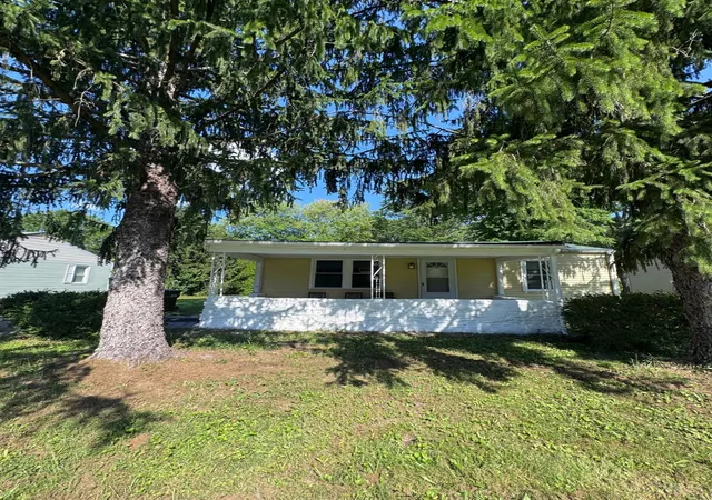 2nd image of 314 Brown St, Bethel, OH 45106 | MLS# 1889034