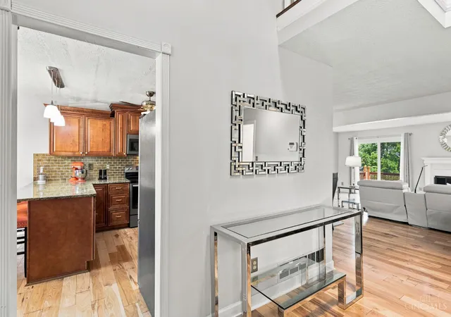 4th image of 33 Wildwood, Fairfield, OH 45014 | MLS# 1888184