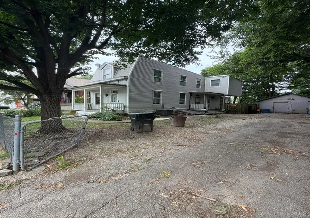 Photo 2 of Sale Pending at 1612 Gilsey Ave, Cincinnati, OH 45205 | MLS# 1889045 | Listing updated on 2026-09-16