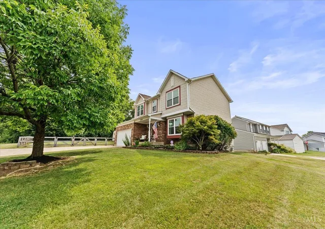Photo 3 of Sale Pending at 11685 Kettering Dr, Colerain Twp, OH 45251 | MLS# 1889070 | Listing updated on 2026-08-05