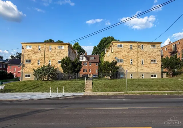 43rd image of 2896 Harrison Ave, Cincinnati, OH 45211 | MLS# 1889075