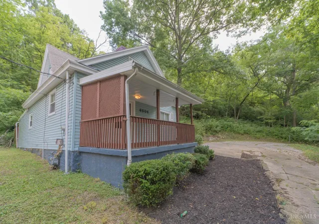Photo 3 of Sale Pending at 6504 Chandler St, Cincinnati, OH 45227 | MLS# 1886566 | Listing updated on 2026-08-30