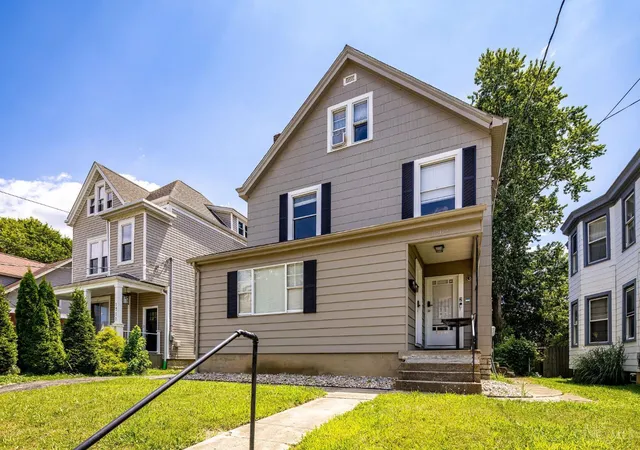 2nd image of 1709 Sherman Ave, Cincinnati, OH 45212 | MLS# 1888913