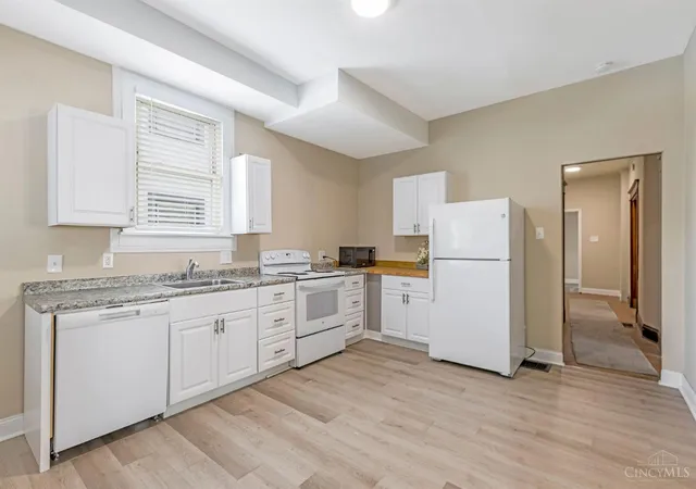 Photo 3 of House for sale at 1709 Sherman Ave, Cincinnati, OH 45212 | MLS# 1888913 | Listing updated on 2026-09-09