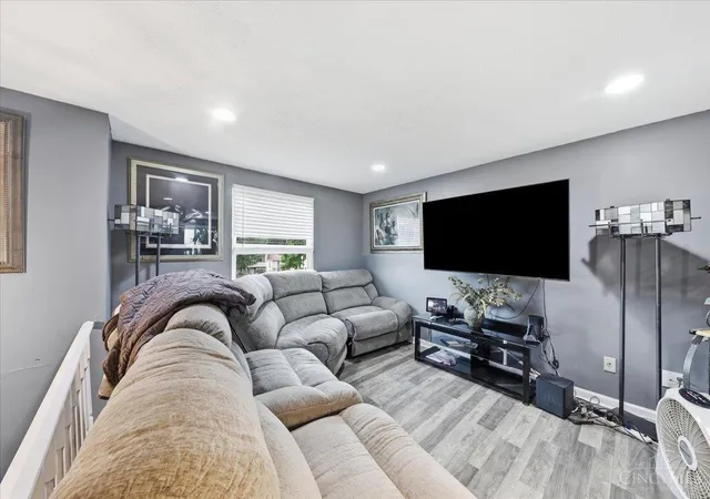 Photo 3 of Sale Pending at 10264 Snowflake Ln, Colerain Twp, OH 45251 | MLS# 1889079 | Listing updated on 2026-09-10