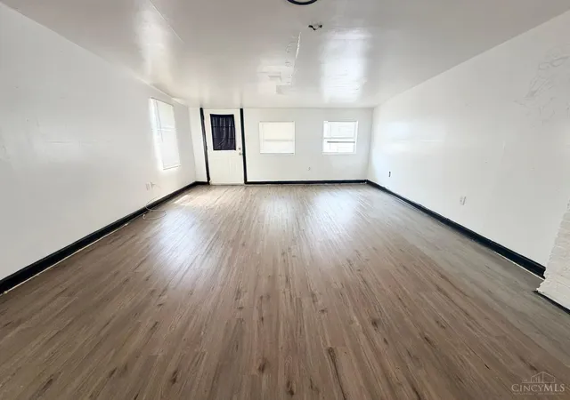 Photo 1 of Single family home for sale at 252 Renner St, Cincinnati, OH 45214 | MLS# 1888584 | Listing updated on 2026-08-01