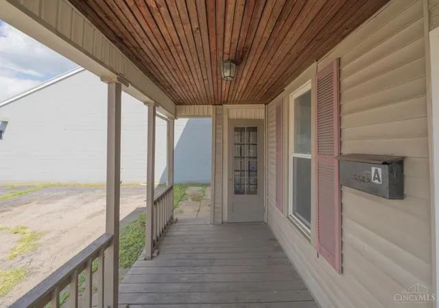 3rd image of 13 Crawford St, Middletown, OH 45044 | MLS# 1886749