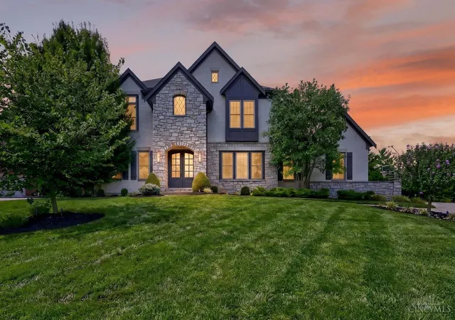 Photo 1 of Mansion for sale at 5418 N Shore Pl, Mason, OH 45040 | MLS# 1889031 | Listing updated on 2026-08-19