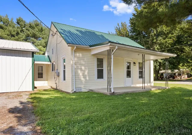 Photo 3 of Single family home for sale at 239 Middle N, Russellville, OH 45168 | MLS# 1887564 | Listing updated on 2026-09-23