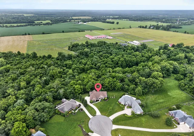 2nd image of 1723 Laurel Glen Ct, Loveland, OH 45140 | MLS# 1889097
