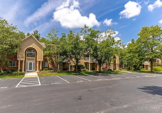 5th image of 7343 Chatham Ct #G, West Chester, OH 45069 | MLS# 1888848