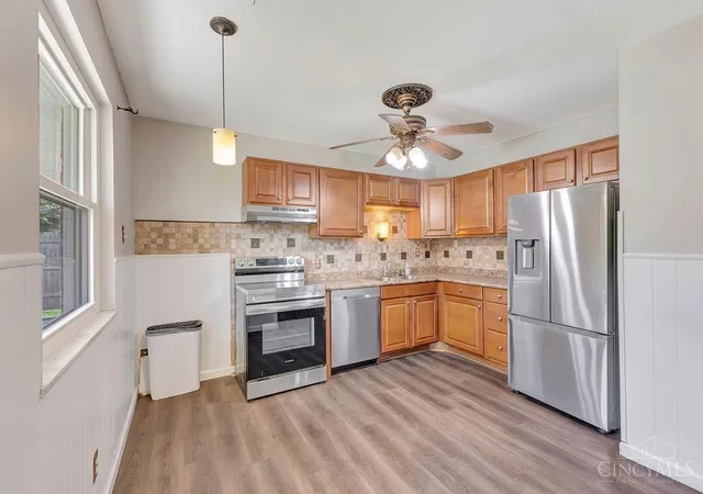 3rd image of 11708 Van Cleve Ave, Springdale, OH 45246 | MLS# 1889112