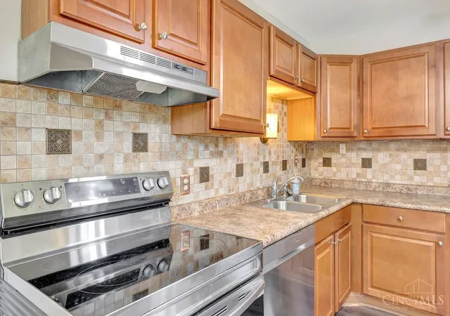 4th image of 11708 Van Cleve Ave, Springdale, OH 45246 | MLS# 1889112