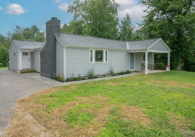1st image of 1105 Ferris Rd, Amelia, OH 45102 | MLS# 1889142