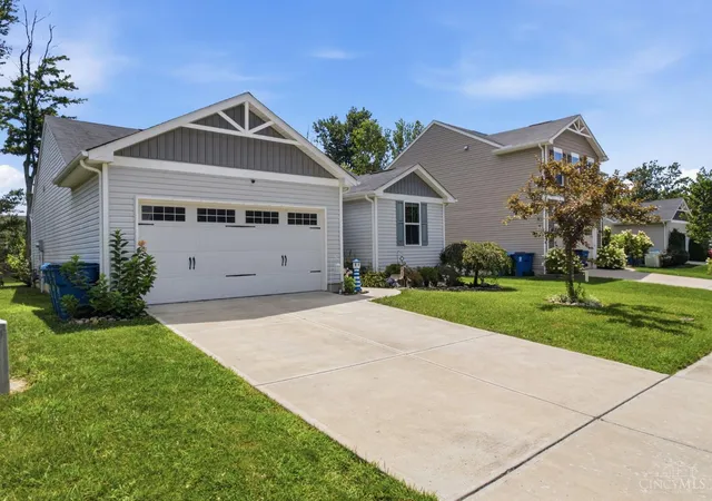2nd image of 28 Charmalee Dr, Amelia, OH 45102 | MLS# 1889153