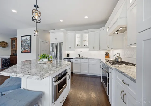 Photo 4 of Single family home for sale at 5739 Sanctuary Pl, Cincinnati, OH 45230 | MLS# 1888982 | Listing updated on 2026-08-05