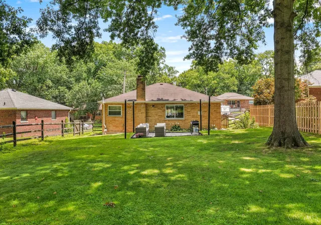 3rd image of 3396 Tallahassee Dr, Green Twp, OH 45239 | MLS# 1888683