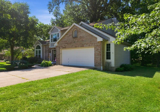 Photo 2 of Single family home for sale at 1167 Greens Farm Rd, Pierce Twp, OH 45102 | MLS# 1889160 | Listing updated on 2026-09-11