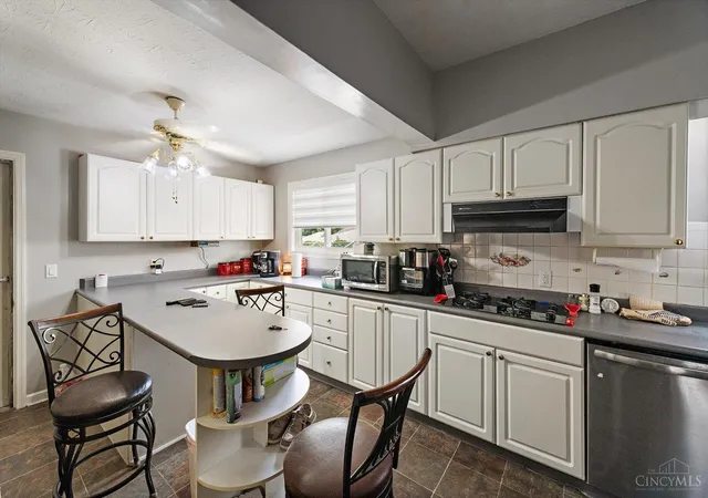 Photo 2 of Single family home for sale at 197 Millville Ave, Hamilton, OH 45013 | MLS# 1889145 | Listing updated on 2026-08-04
