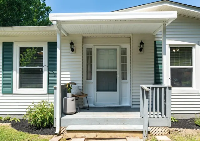 Photo 2 of Single family home for sale at 4221 Taylor Rd, Batavia Twp, OH 45103 | MLS# 1889192 | Listing updated on 2026-09-13