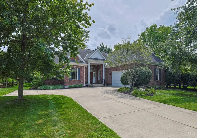 Photo 1 of Single family home for sale at 7919 Mitchell Farm Ln, Montgomery, OH 45242 | MLS# 1882803 | Listing updated on 2026-08-26