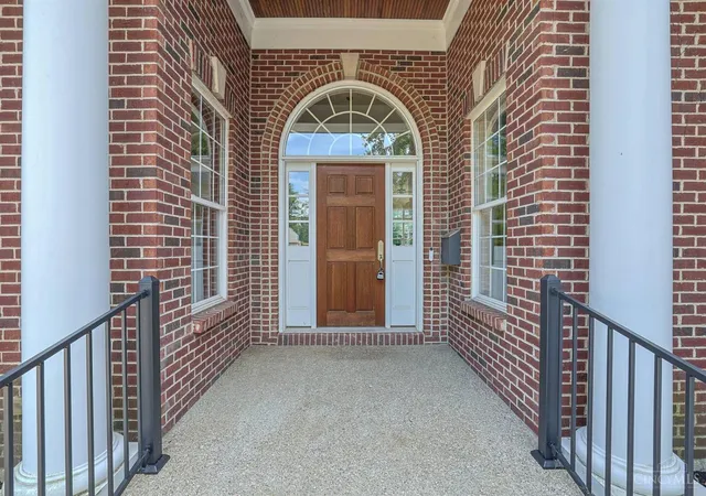 Photo 2 of Single family home for sale at 7919 Mitchell Farm Ln, Montgomery, OH 45242 | MLS# 1882803 | Listing updated on 2026-08-26