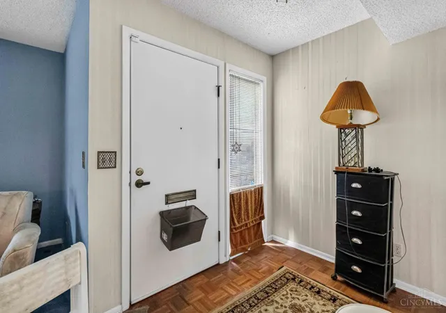 4th image of 51 Aspen Ct, Springdale, OH 45246 | MLS# 1889178