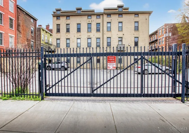 33rd image of 1237 Vine St #7, Cincinnati, OH 45202 | MLS# 1889250