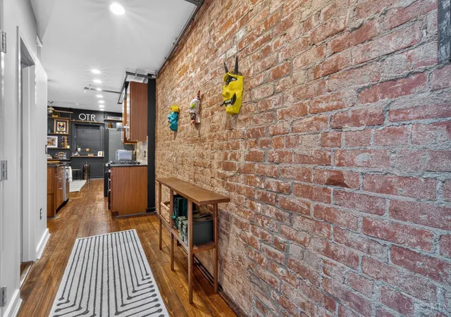 5th image of 1237 Vine St #7, Cincinnati, OH 45202 | MLS# 1889250