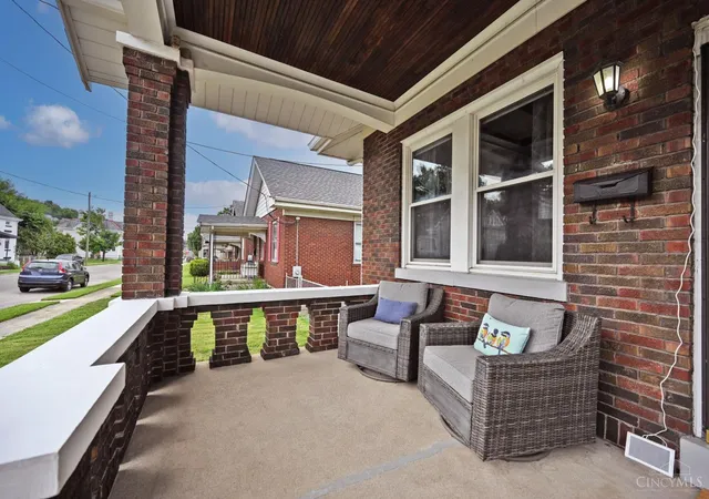 5th image of 1221 Third St, Cincinnati, OH 45215 | MLS# 1889269
