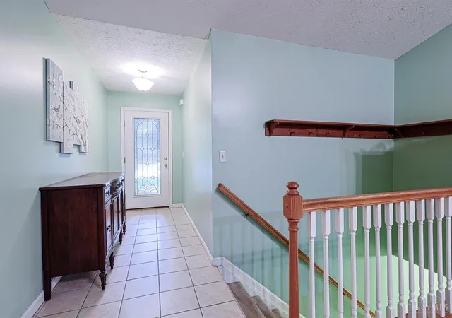 4th image of 2034 Wood Brook Dr, Amelia, OH 45102 | MLS# 1888911