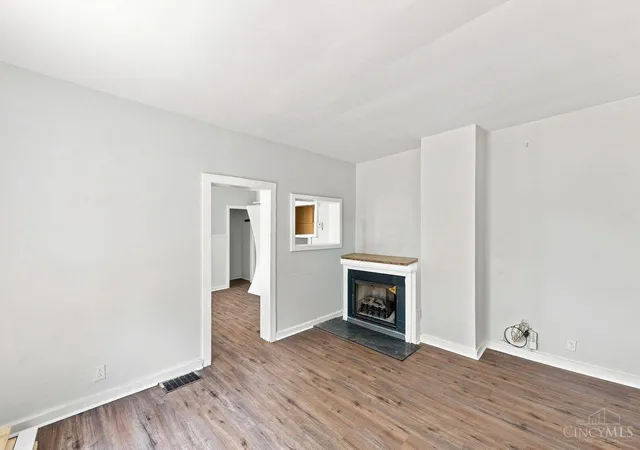 5th image of 2025 Baltimore Ave, Cincinnati, OH 45225 | MLS# 1888561