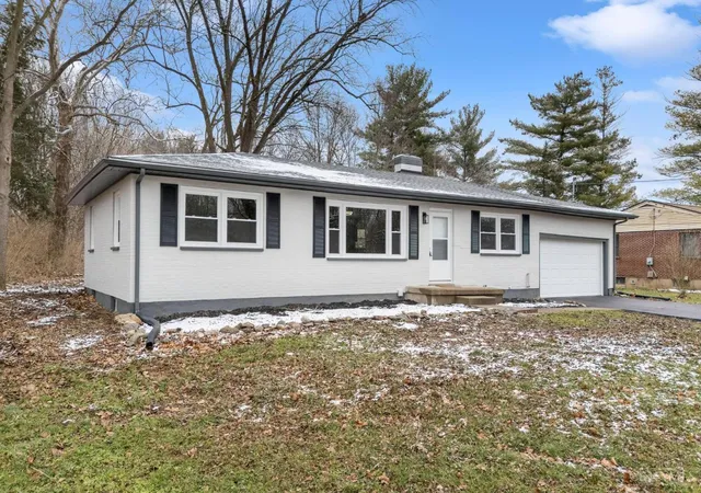 2nd image of 1690 Middletown Eaton Rd, Middletown, OH 45042 | MLS# 1889316