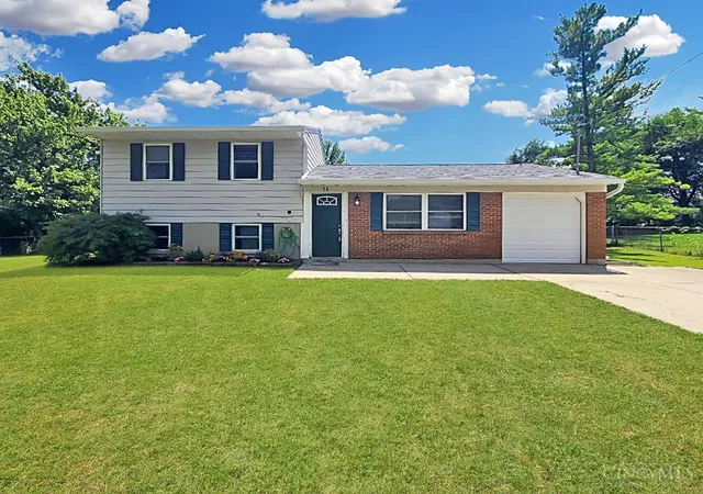 Photo 1 of Sale Pending at 18 Vernon Ct, Fairfield, OH 45014 | MLS# 1889288 | Listing updated on 2026-08-20