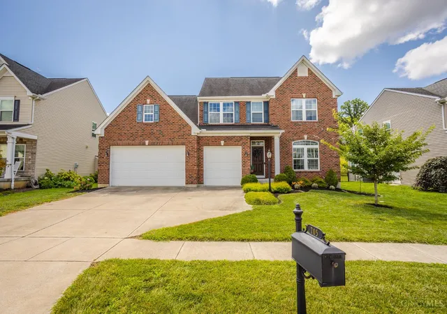 Photo 2 of Sale Pending at 705 Lake View Dr, Union Twp, OH 45150 | MLS# 1889295 | Listing updated on 2026-09-19