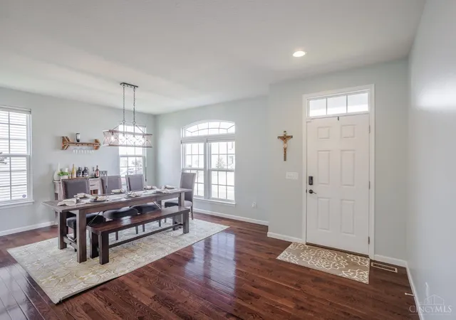 Photo 3 of Sale Pending at 705 Lake View Dr, Union Twp, OH 45150 | MLS# 1889295 | Listing updated on 2026-09-19