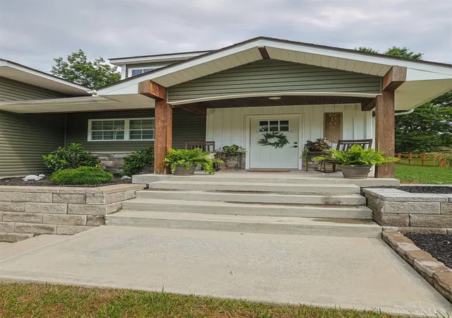Photo 2 of Sale Pending at 1698 Fieldcrest Dr, Lawrenceburg, IN 47025 | MLS# 1889302 | Listing updated on 2026-08-21