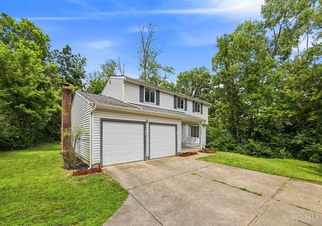 Photo 3 of Single family home for sale at 3784 Irwin Simpson Rd, Deerfield Twp., OH 45040 | MLS# 1889337 | Listing updated on 2026-10-26