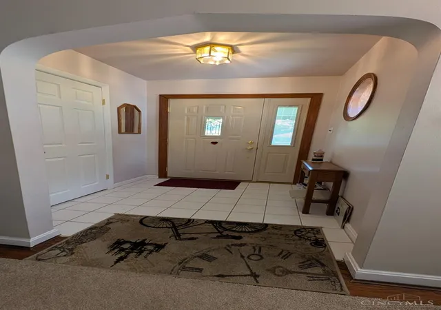 2nd image of 1854 Sylved Ln, Green Twp, OH 45238 | MLS# 1889267