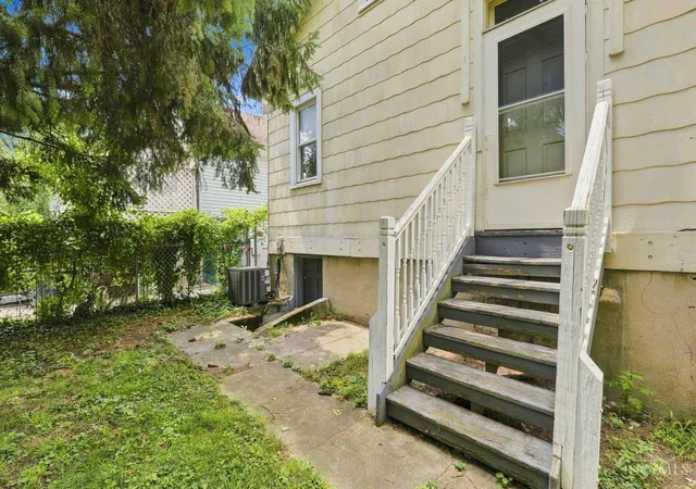 41st image of 663 Elliott Ave, Arlington Heights, OH 45215 | MLS# 1889352