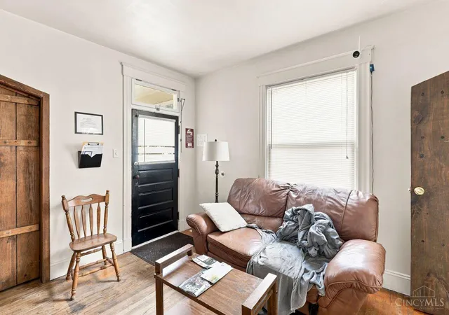 Photo 4 of Single family home for sale at 663 Elliott Ave, Arlington Heights, OH 45215 | MLS# 1889352 | Listing updated on 2026-09-10