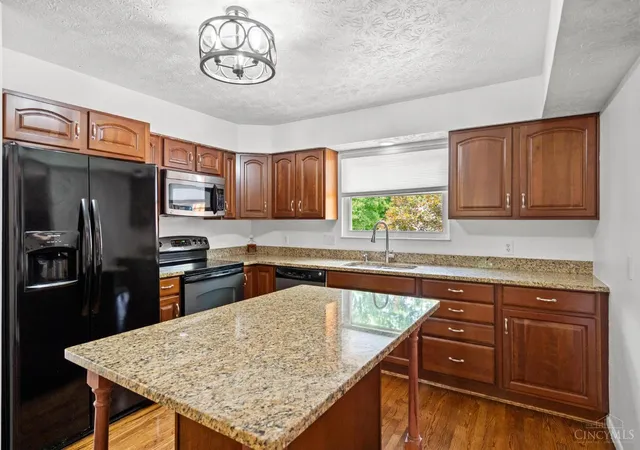 5th image of 8935 Creekwood Dr, Deerfield Twp., OH 45039 | MLS# 1889165